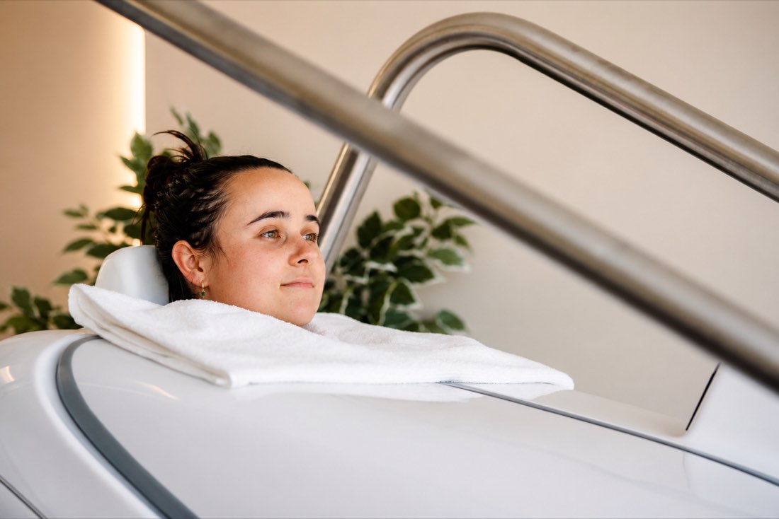 The HOCATT infrared-ozone sauna pod